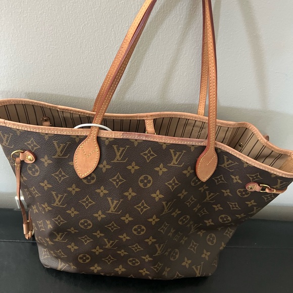 LV monogram tote bag - Picture 2 of 3